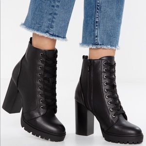 Steve Madden Laurie Platform Bootie